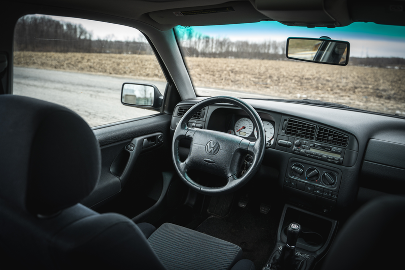Illustration for article titled The Volkswagen Jetta GLX VR6 Was Ahead Of Its Time